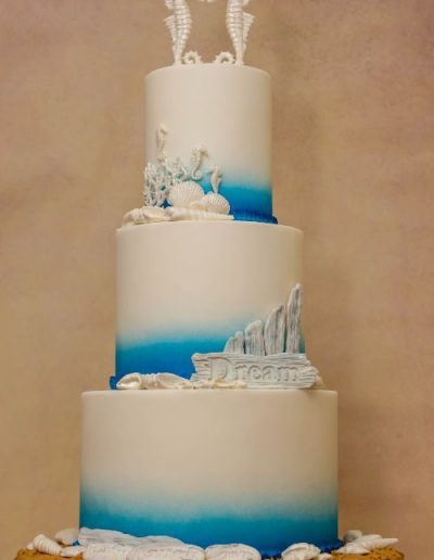 Beach-themed-wedding-cake-East-Yorkshire